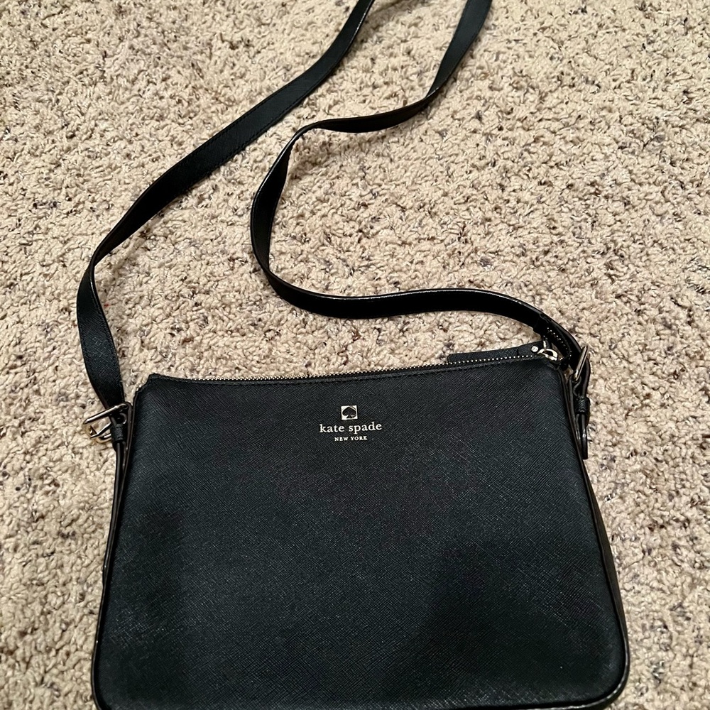 Black Kate Spade shoulder bag